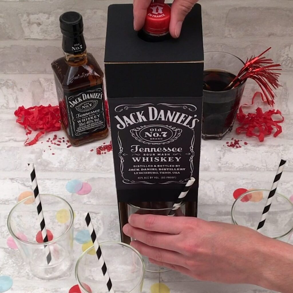 Le distributeur de whisky coca