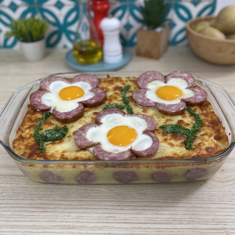 Kartoffelauflauf mit Blumen-Würstchen