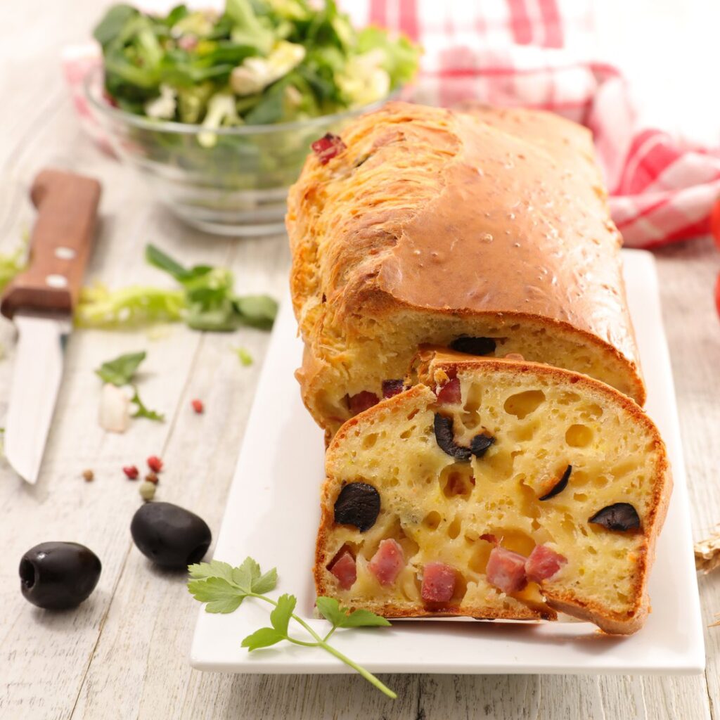 Cake jambon olives