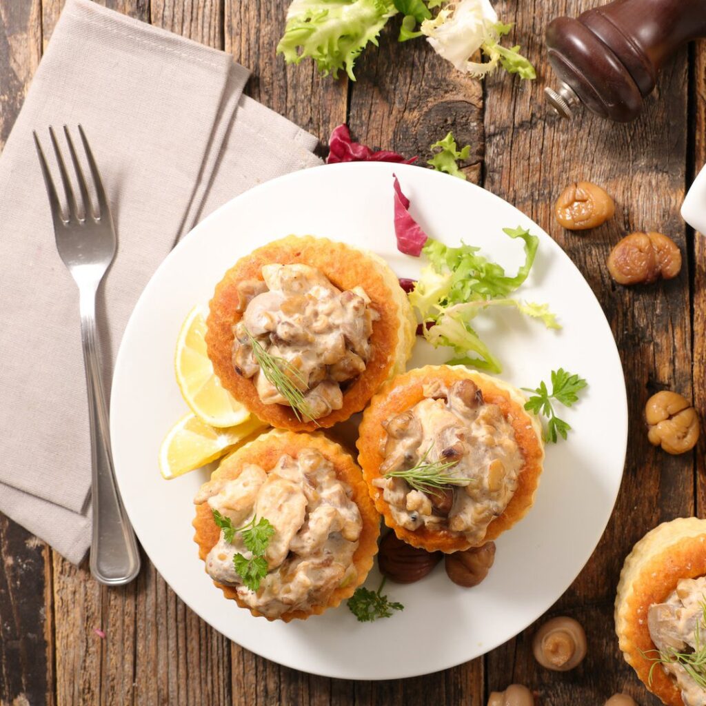 Ris de veau aux morilles en bouchées à la reine
