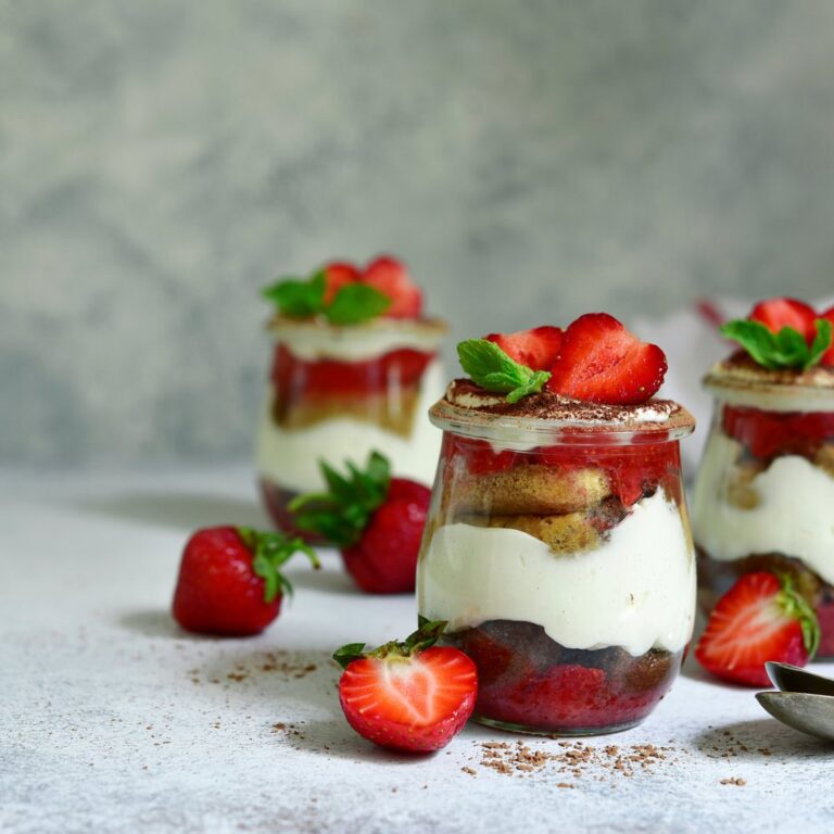 Verrines de tiramisu aux fraises