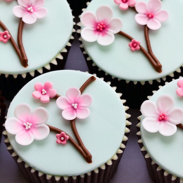 Pâte à sucre pour gâteaux