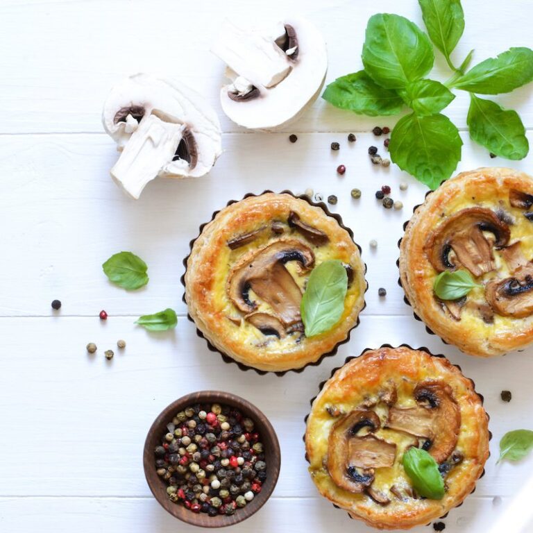 Tarte aux champignons et comté