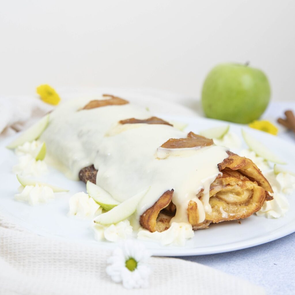 Cinnamon Roll Pancake Loaf
