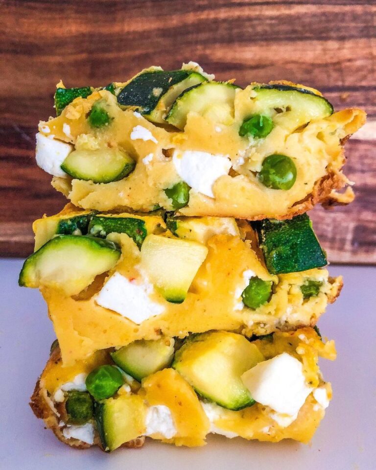 Clafoutis aux courgettes, feta et petits pois