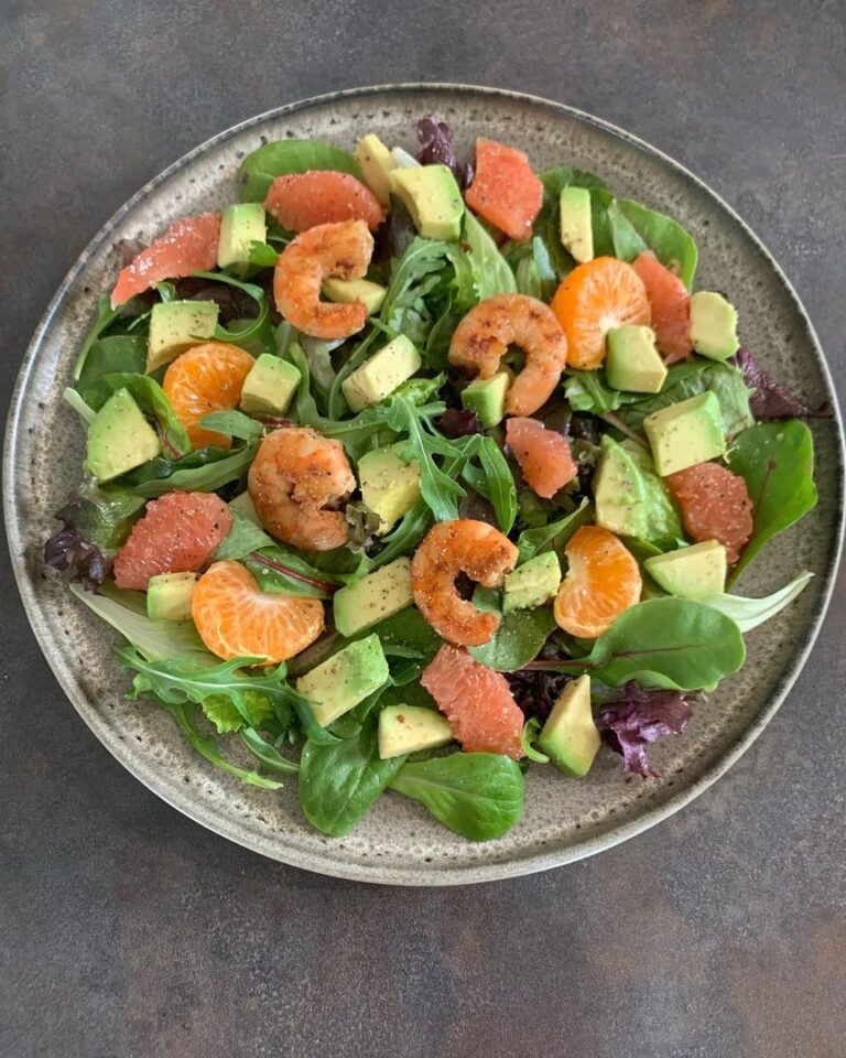 Salade de crevettes, avocat et agrumes
