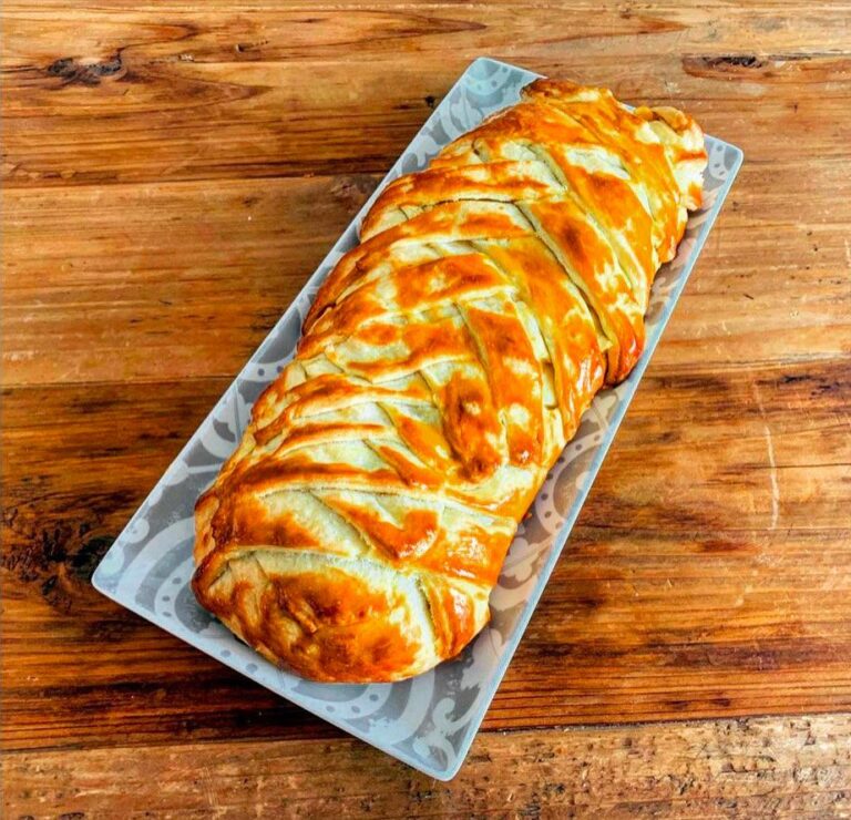 Feuilleté tressé saumon raclette poireaux