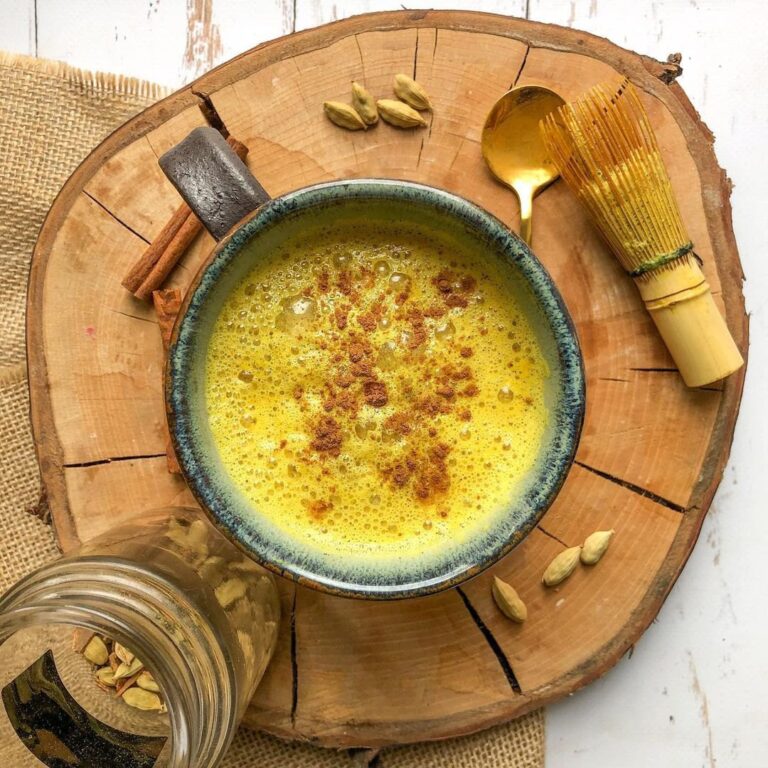 Latte cannelle gingembre curcuma