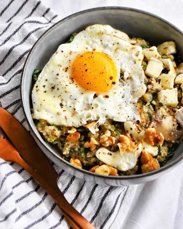 Porridge salé champignons épinards chèvre frais