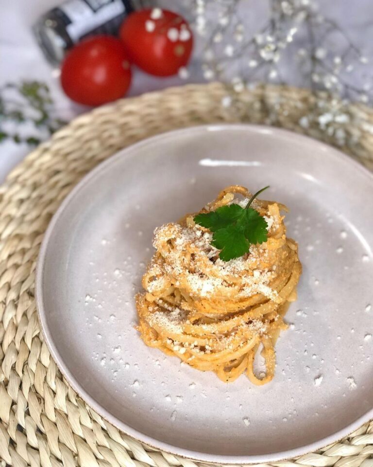 Creamy veggie linguine
