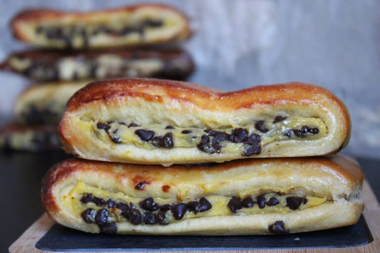 Brioche suisse traditionnelle ou au chocolat
