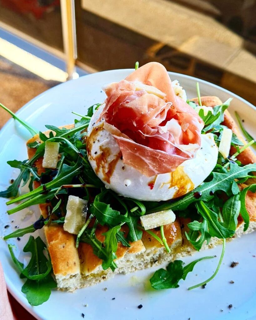 Foccacia et burrata