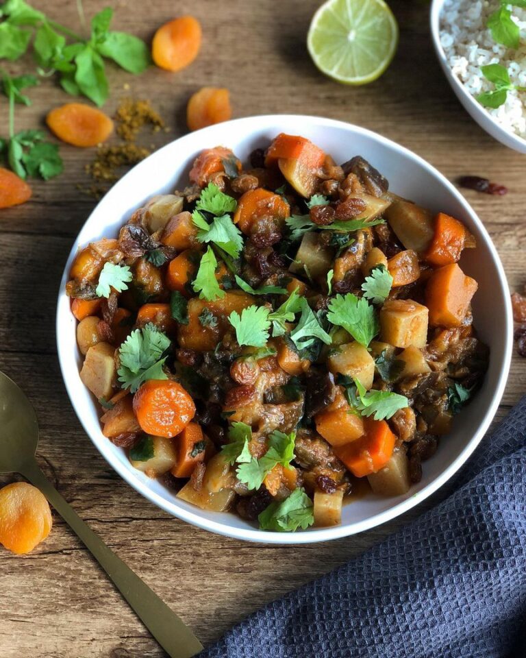 Un tajine aux aubergines et abricots