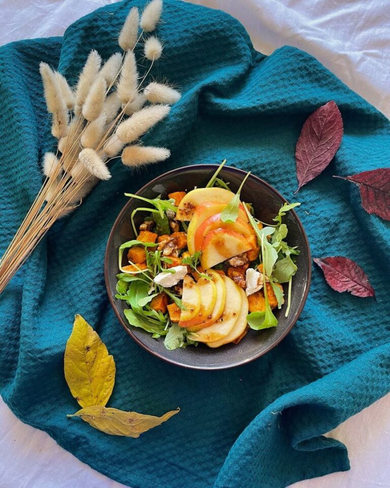 Salade patate douce fromage de chèvre et noix