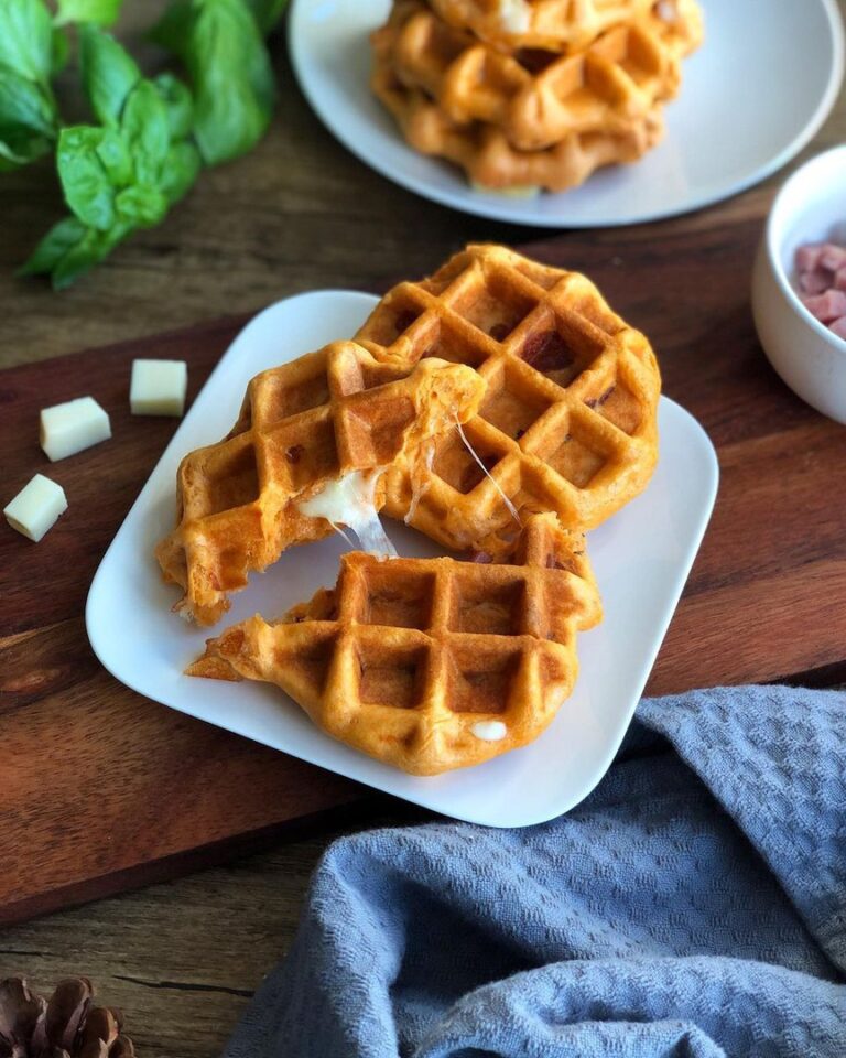 Red Waffles  avec un coeur fondant de mozza