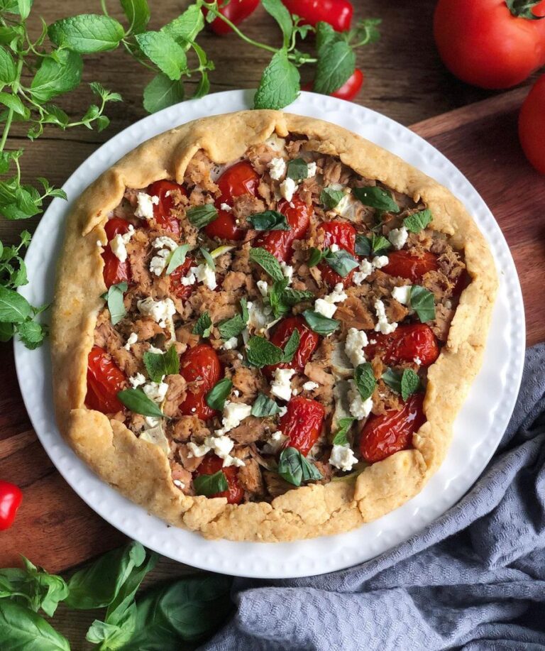 Tarte rustique au thon et tapenade d&rsquo;olives
