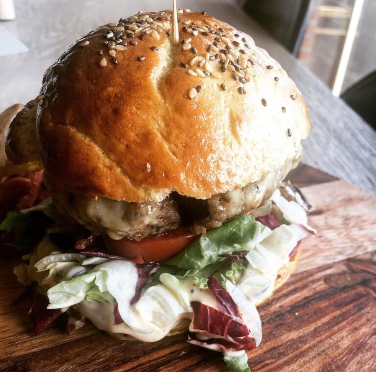 Burgers maison à la sauce secrète