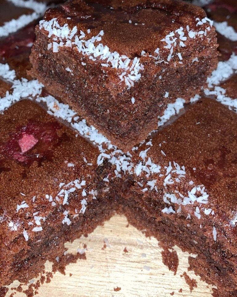 Gâteau au chocolat, mascarpone, framboise coco