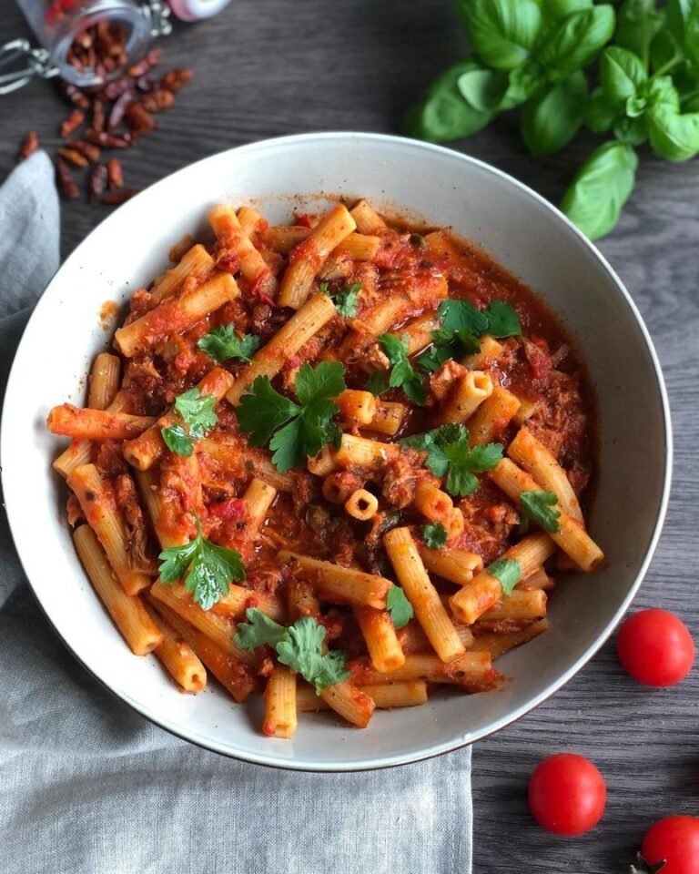 Pâtes putenasca-arrabiata au thon