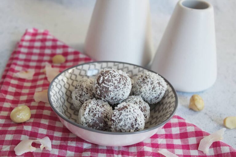 Energy balls fruits rouges et coco