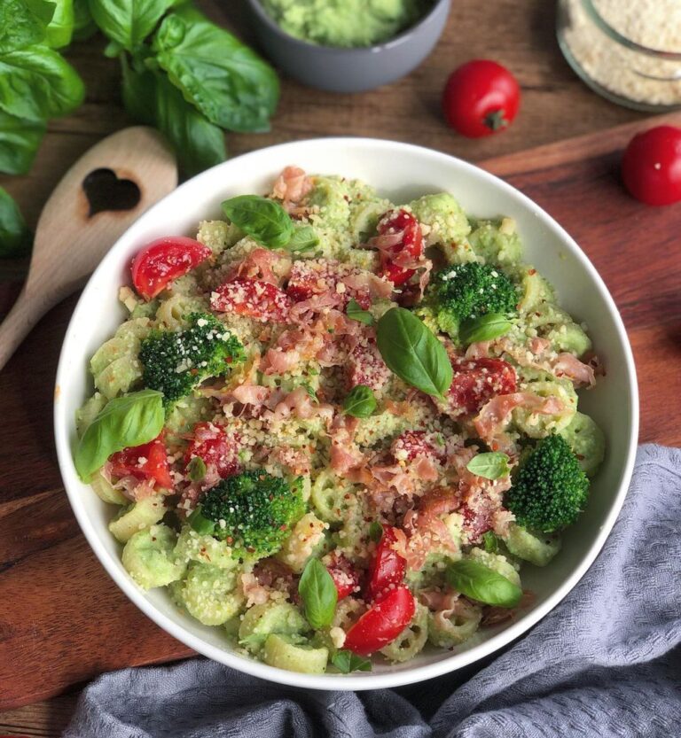 Pâtes au pesto de brocolis