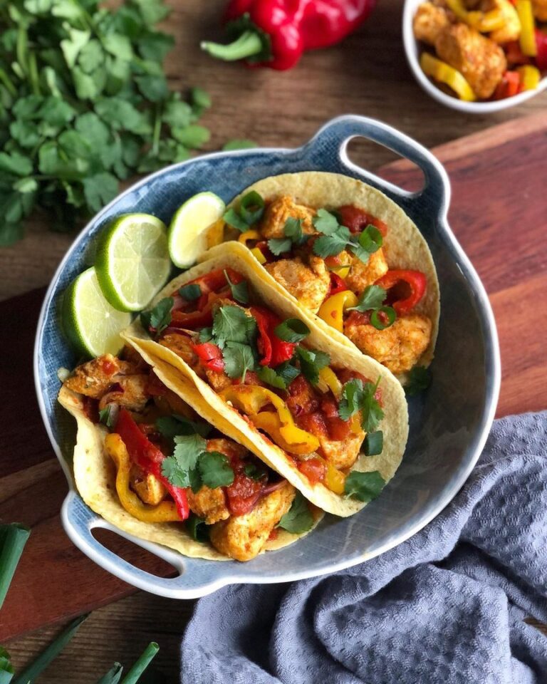 Fajitas de poulet et salsa