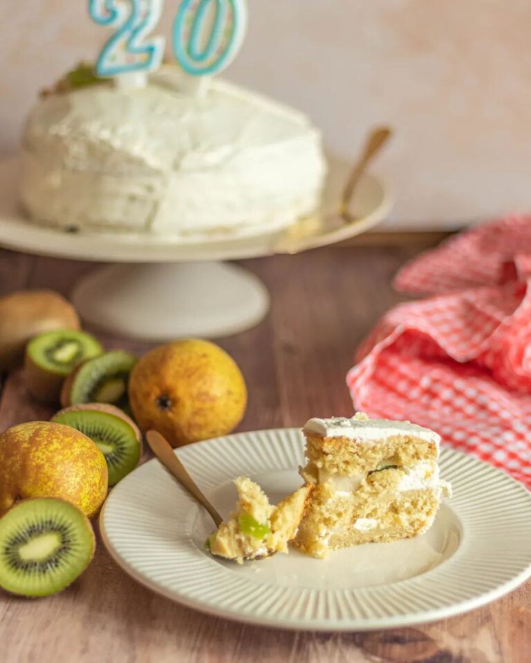 Naked cake