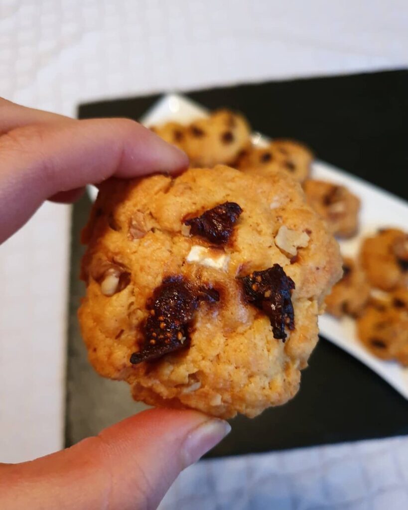 Cookies aux chèvres – figues séchées -noix