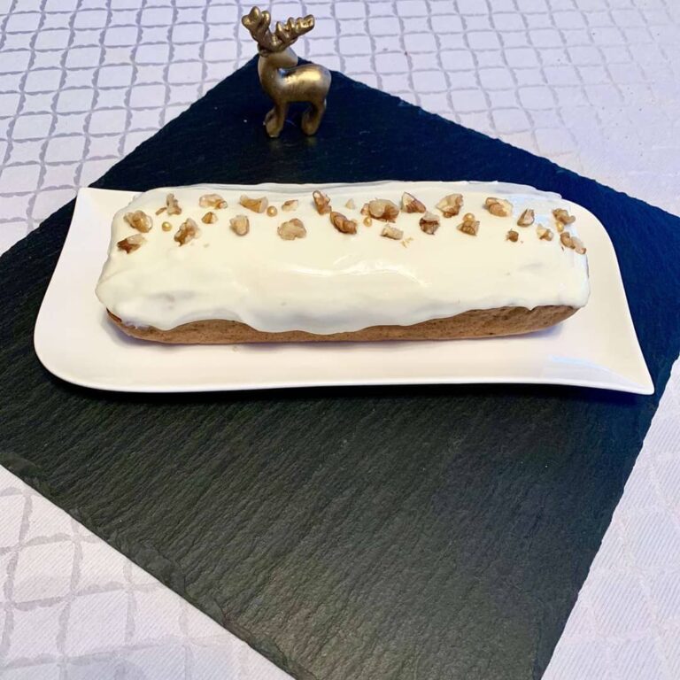 Gâteau à la carotte avec glaçage