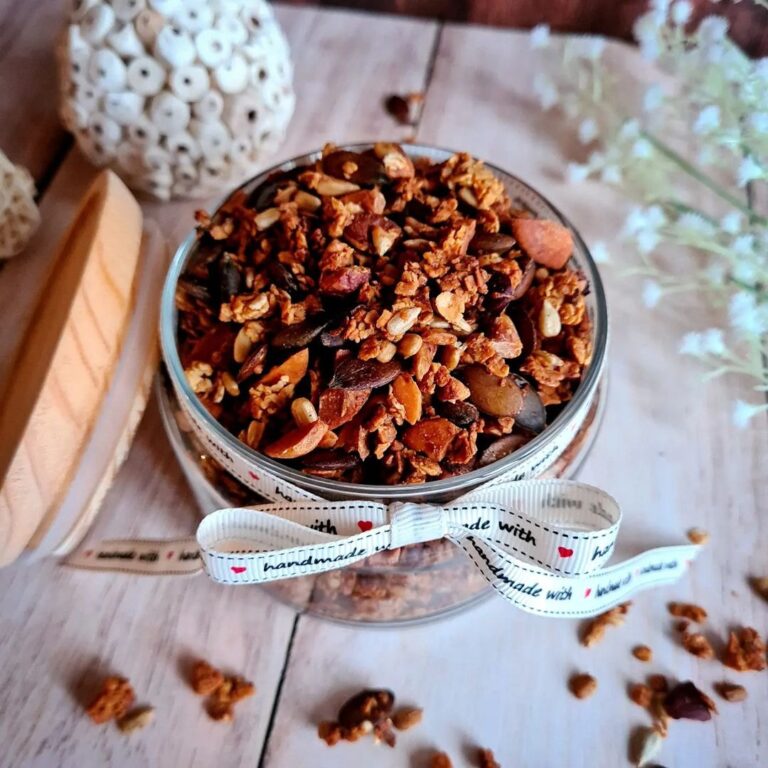 Granola maison aux noisettes