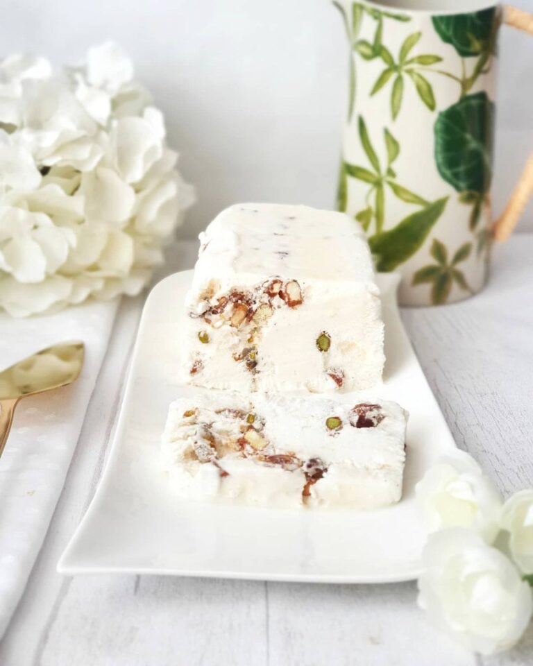 Nougat glacé aux multiples saveurs