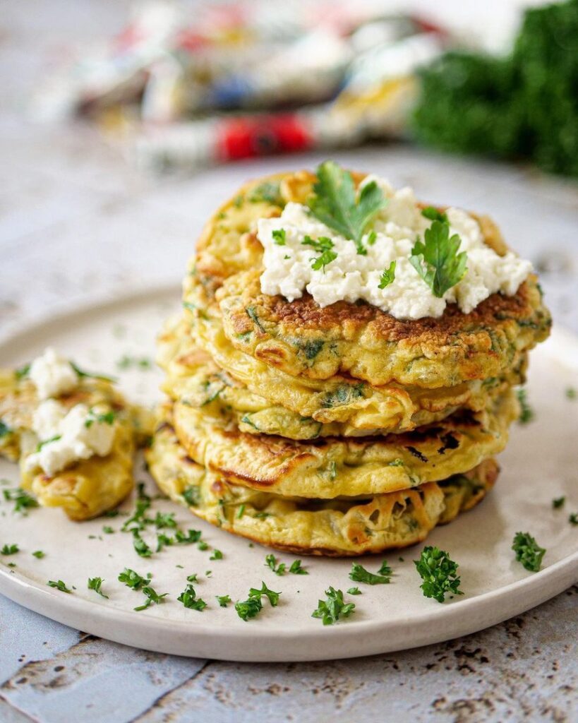 Feta und Kräuter Pfannkuchen