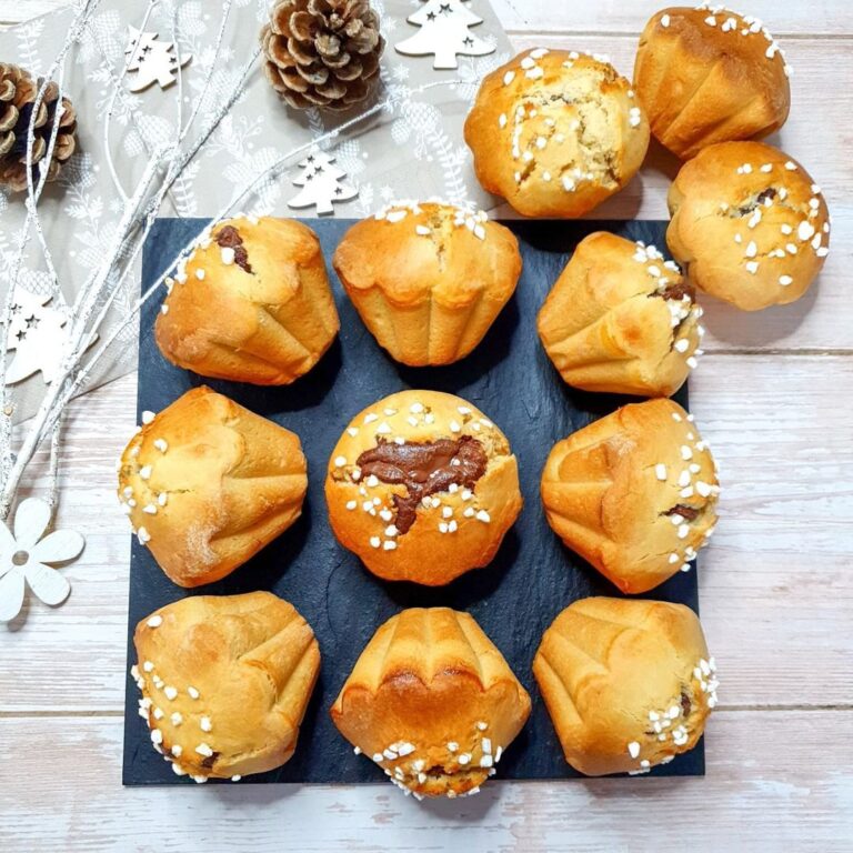 Petites brioches à la pâte à tartiner