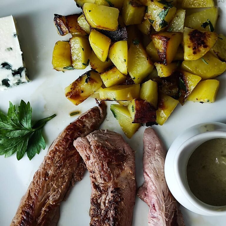 Sauce au Roquefort et aux échalotes