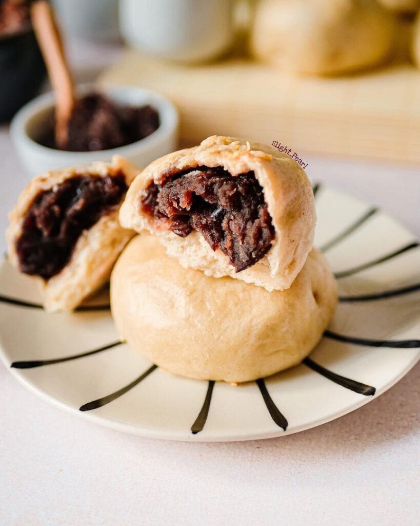 Baos fourrés à la pâte de haricots Azuki