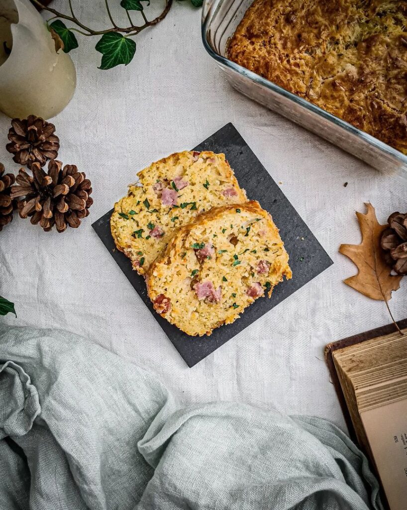 Cake salé carottes, jambon emmental