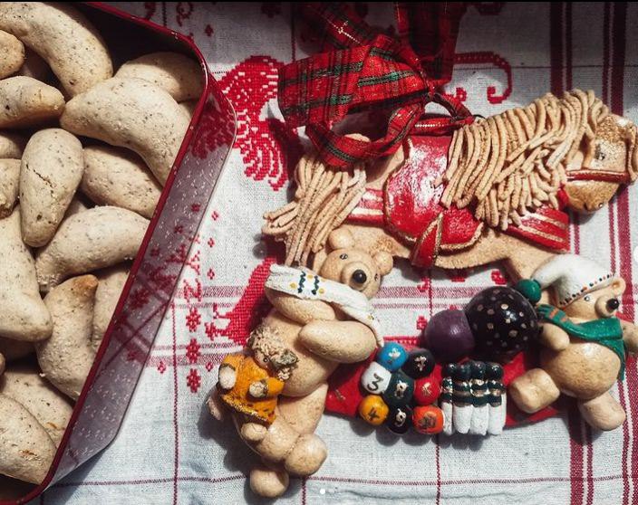 Croissants noisettes et zestes d&rsquo;agrumes