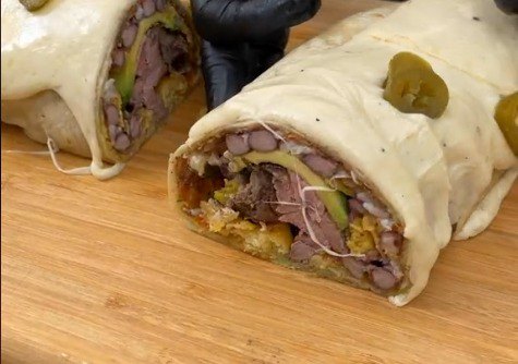 Gefüllter Steak Quesarito!