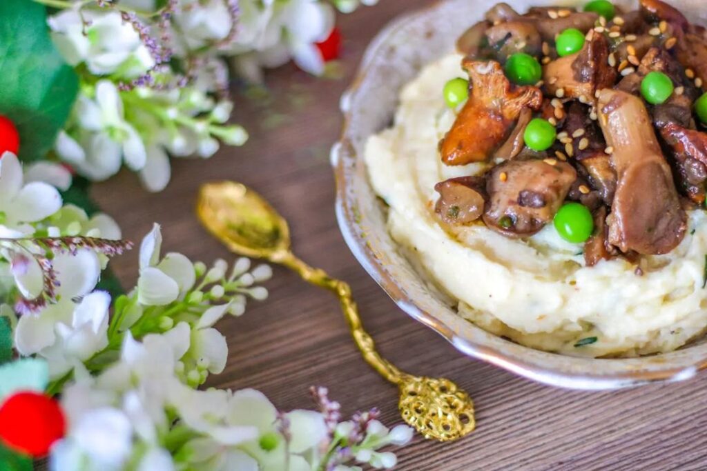 Poêlée de champignons fondants et son écrasé de pomme de terre
