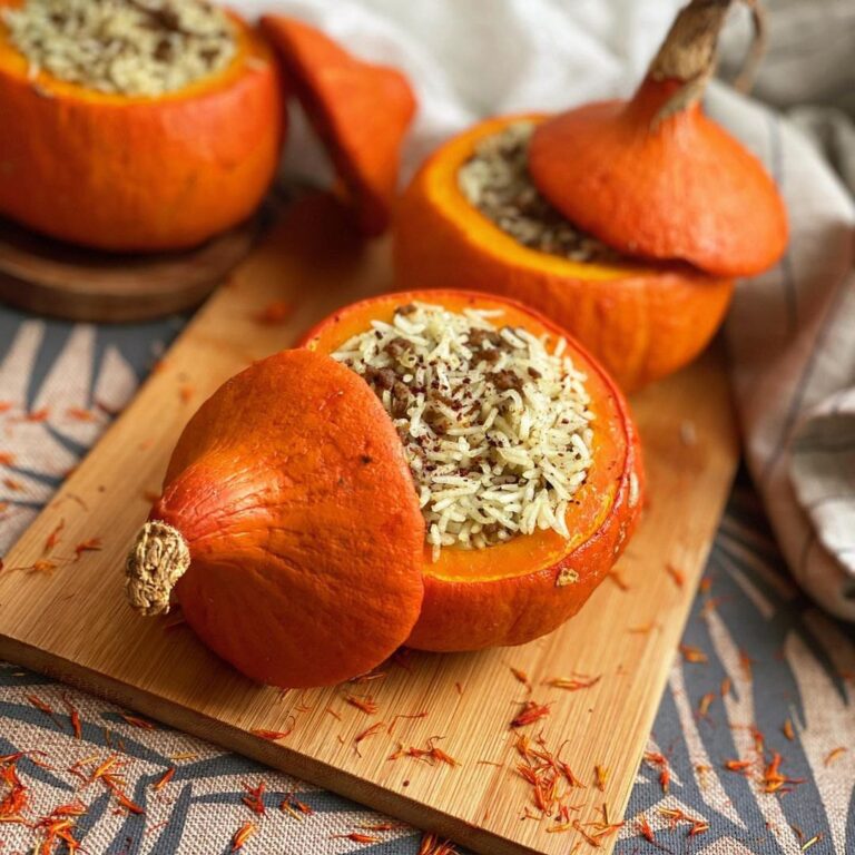 Potimarron farcis au riz et à la viande hachée