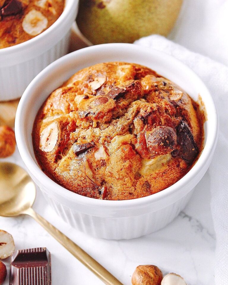 Gâteau individuel poire, choco et noisettes