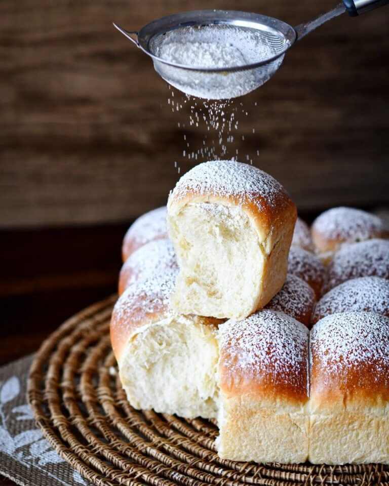 Brioche buchty à la crème fraîche