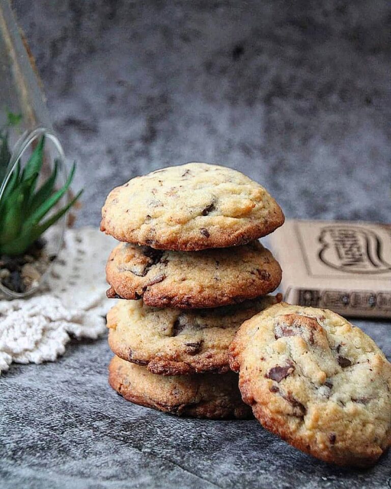 Cookies aux pépites trois chocolats