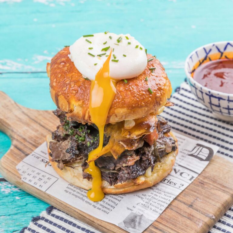 Sanduíche de carne de panela