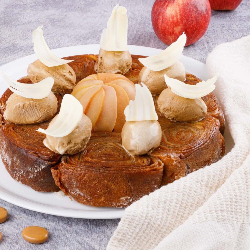 Krone der Apfel Pfannkuchen