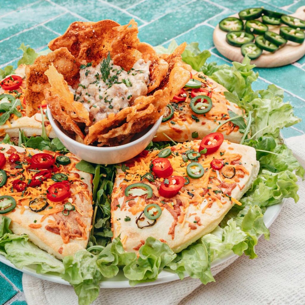 Pizza de salchichas y chips!