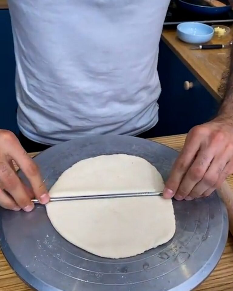 Bolinho de maçã flambada
