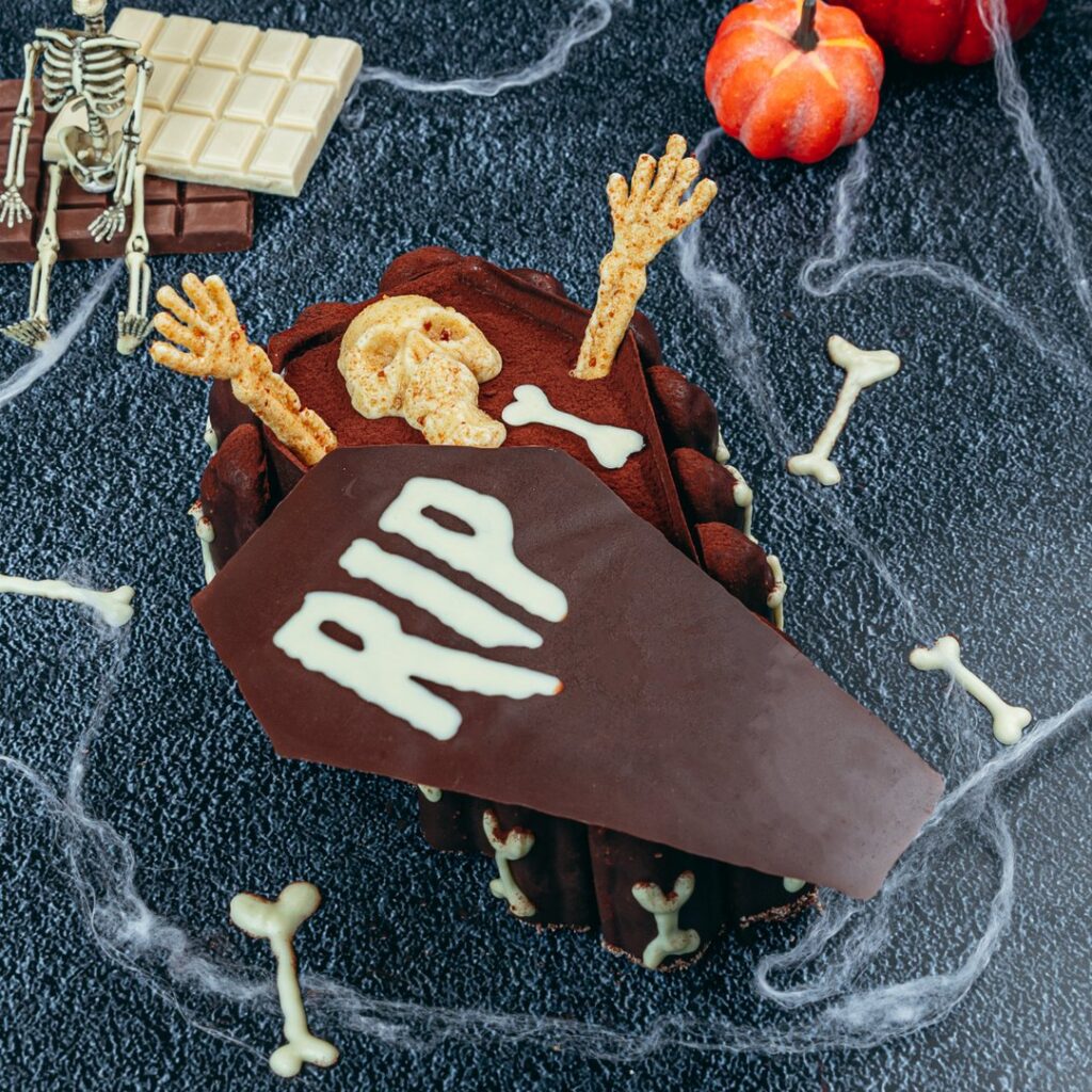 Le cercueil charlotte aux poires d&rsquo;Halloween