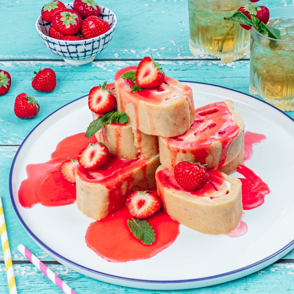 Rollo de tarta de fresa y julepe de menta!