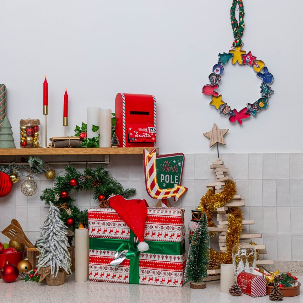 La couronne de Noël emporte-pièce